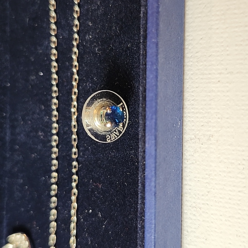 Swarovski Necklace with One Side Earing Blue Accent - Picture 4 of 7